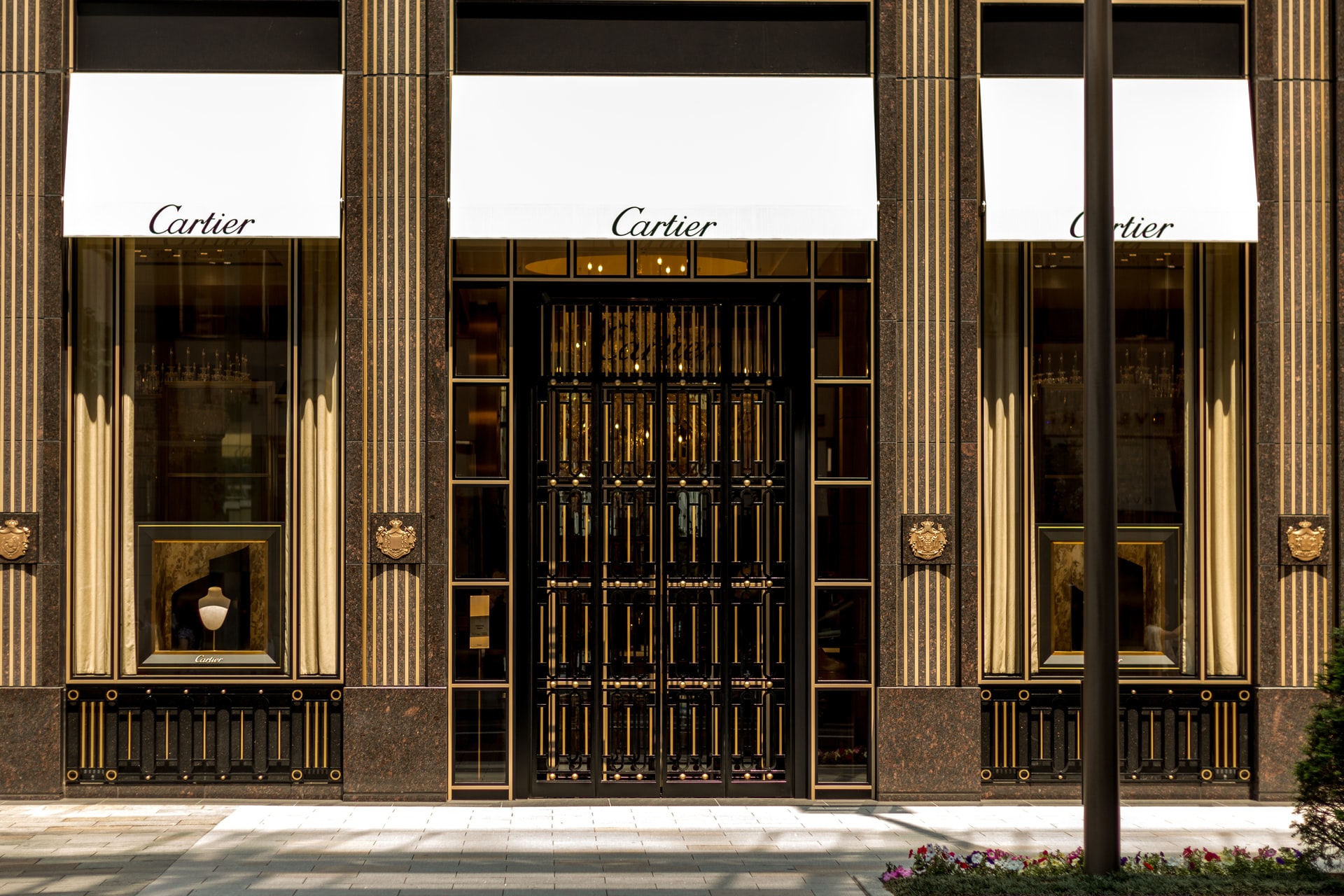 Cartier store front